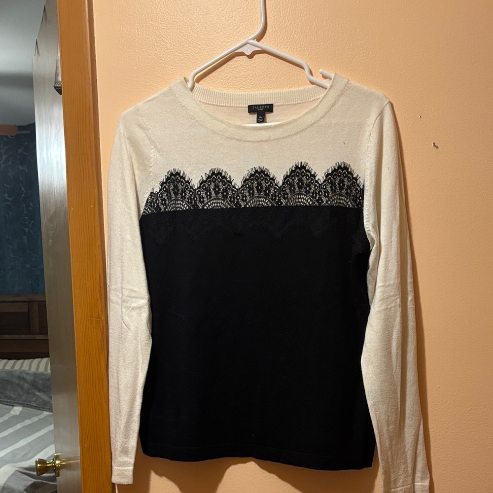 Talbots Black and Cream Long Sleeve Top with Lace